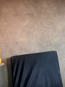 Giselabrunette25 online show from November 17, 2025, 9:19 pm