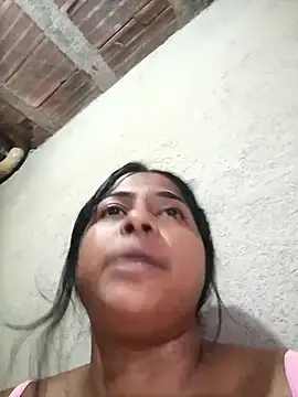 Giselabrunette25 online show from March 18, 2026, 9:04 pm