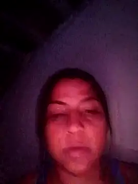 Giselabrunette25 online show from March 26, 2026, 2:10 am