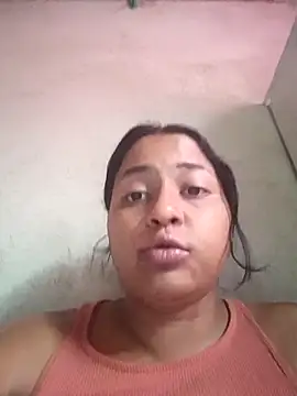 Giselabrunette25 online show from February 13, 2026, 3:01 pm