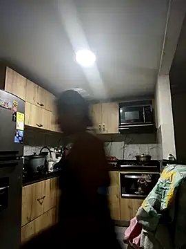 Giselabrunette25 online show from December 2, 2025, 10:06 am