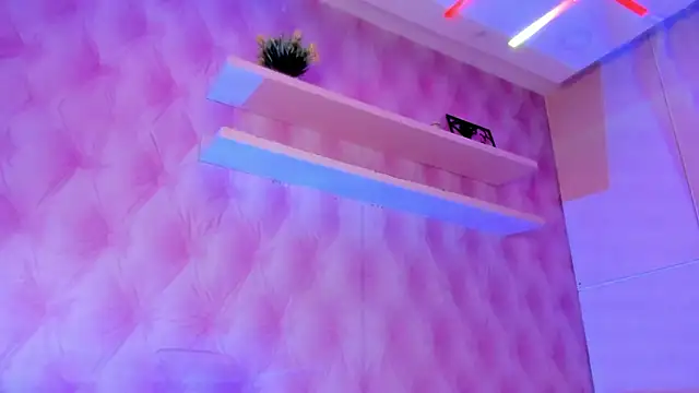 Snapshot of Hilary-banks chatting on March 22, 2025, 7:36 am Hilary-banks online show from March 22, 2025, 7:36 am