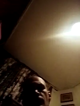 MauricioDutch online show from September 28, 2025, 5:25 am