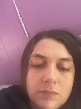 itzcheyduh online show from October 3, 2025, 3:57 pm