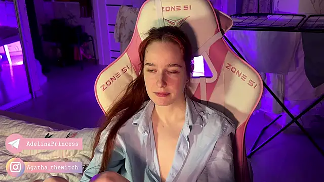 Snapshot of pearl_princess_ chatting on February 16, 2025, 1:03 am pearl princess online show from February 16, 2025, 1:03 am