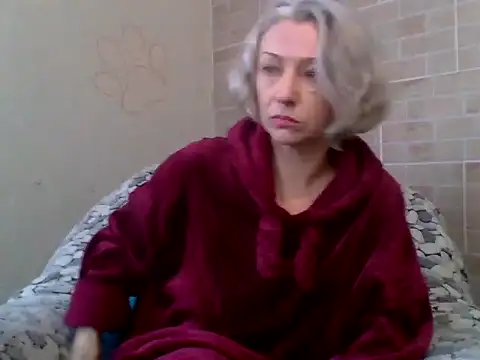 Lorie Carrie online show from January 6, 2026, 9:35 am