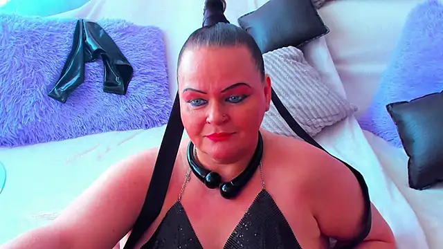 Snapshot of MilanaBiegert chatting on March 19, 2025, 10:11 am MilanaBiegert online show from March 19, 2025, 10:11 am