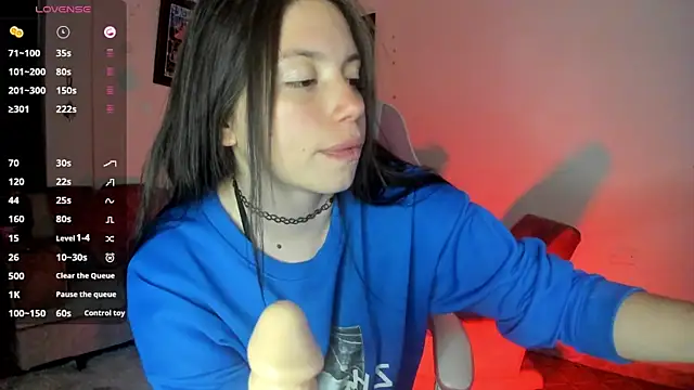 Snapshot of katty_snow chatting on March 22, 2025, 6:11 am katty snow online show from March 22, 2025, 6:11 am