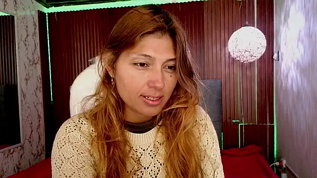 Snapshot of elena_detroya chatting on April 2, 2026, 12:45 pm elena detroya online show from April 2, 2026, 12:45 pm