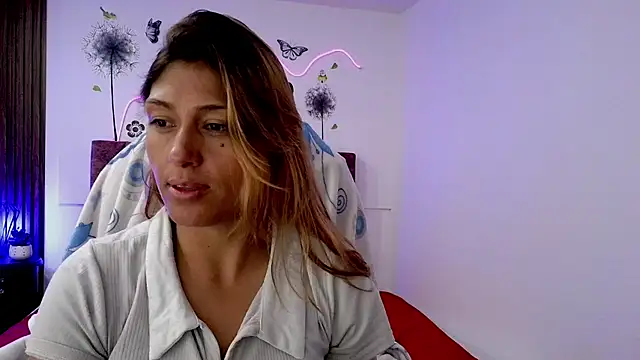 Snapshot of elena_detroya chatting on November 24, 2025, 12:38 pm elena detroya online show from November 24, 2025, 12:38 pm