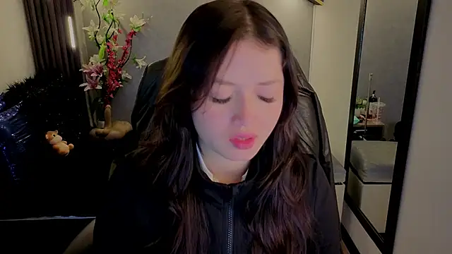 almma shy online show from October 2, 2025, 1:25 pm