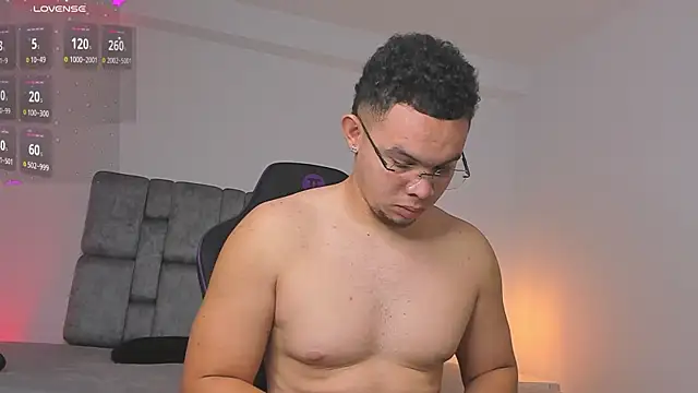 Snapshot of jhotta_fox chatting on January 12, 2026, 7:04 am jhotta fox online show from January 12, 2026, 7:04 am