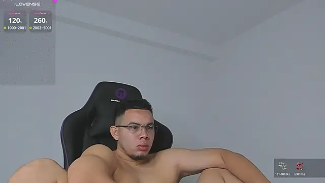 Snapshot of jhotta_fox chatting on November 13, 2025, 7:12 am jhotta fox online show from November 13, 2025, 7:12 am