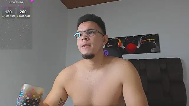 Snapshot of jhotta_fox chatting on November 4, 2025, 7:12 am jhotta fox online show from November 4, 2025, 7:12 am