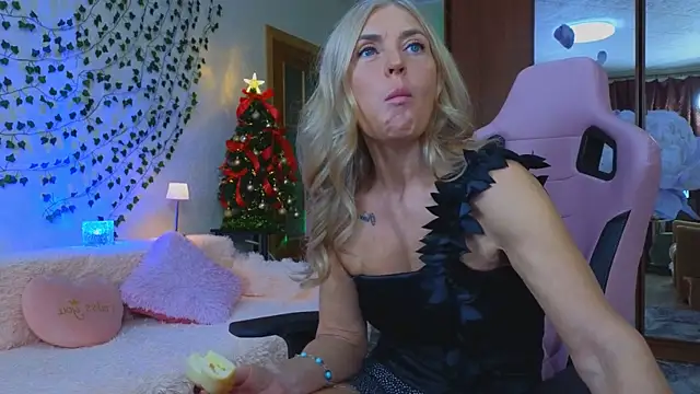 amelia blondy online show from December 20, 2025, 11:24 am