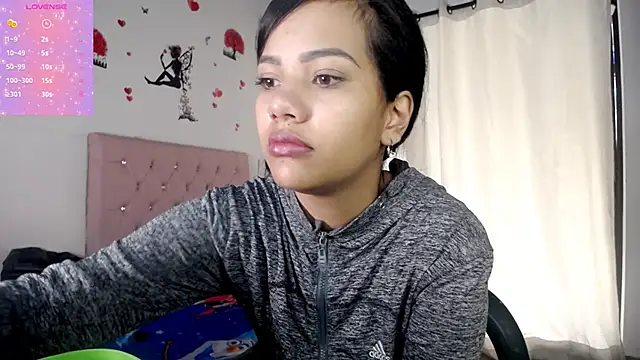 Snapshot of Kloy__sech- chatting on February 28, 2025, 1:36 pm Kloy  sech- online show from February 28, 2025, 1:36 pm
