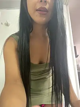 Snapshot of Nikothyna chatting on February 27, 2025, 4:43 pm Nikothyna online show from February 27, 2025, 4:43 pm