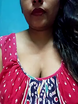 Snapshot of sexyindi_couple chatting on September 10, 2025, 2:38 pm sexyindi couple online show from September 10, 2025, 2:38 pm