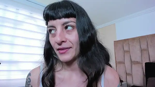 Snapshot of Naughty_Kittenm chatting on March 20, 2025, 5:25 pm Naughty Kittenm online show from March 20, 2025, 5:25 pm