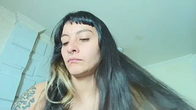 Snapshot of Naughty_Kittenm chatting on November 17, 2025, 11:25 am Naughty Kittenm online show from November 17, 2025, 11:25 am