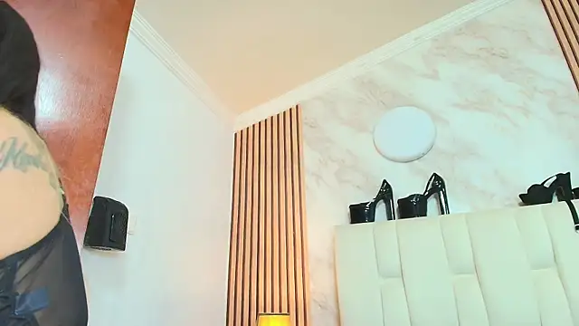 Snapshot of Naughty_Kittenm chatting on October 23, 2025, 11:42 am Naughty Kittenm online show from October 23, 2025, 11:42 am