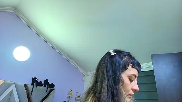 Snapshot of Naughty_Kittenm chatting on October 13, 2025, 10:06 am Naughty Kittenm online show from October 13, 2025, 10:06 am