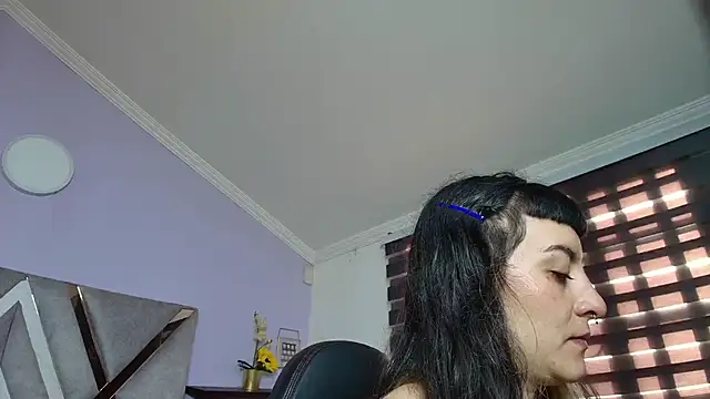 Snapshot of Naughty_Kittenm chatting on October 2, 2025, 11:35 am Naughty Kittenm online show from October 2, 2025, 11:35 am