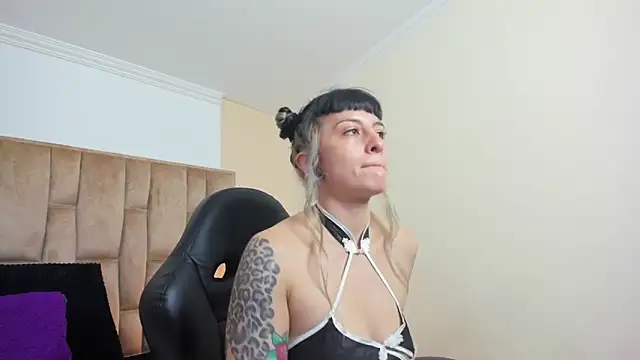 Snapshot of Naughty_Kittenm chatting on March 22, 2025, 11:42 am Naughty Kittenm online show from March 22, 2025, 11:42 am