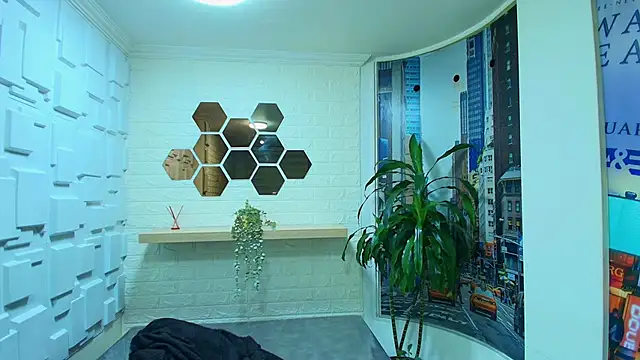 Snapshot of Naughty_Kittenm chatting on March 14, 2025, 10:18 am Naughty Kittenm online show from March 14, 2025, 10:18 am