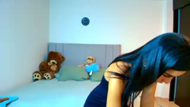 Snapshot of parischarlotte chatting on May 4, 2026, 1:09 am parischarlotte online show from May 4, 2026, 1:09 am