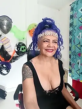 freyadevil333 online show from October 12, 2025, 8:59 am