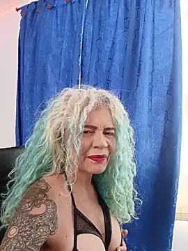 freyadevil333 online show from May 17, 2026, 6:08 pm