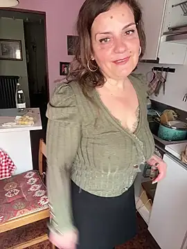 Snapshot of Sunbelxx chatting on March 13, 2026, 9:03 am Sunbelxx online show from March 13, 2026, 9:03 am