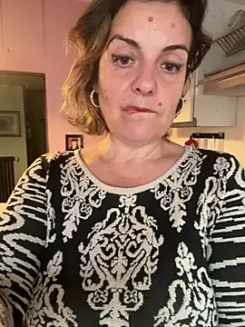 Sunbelxx online show from October 31, 2025, 8:44 am