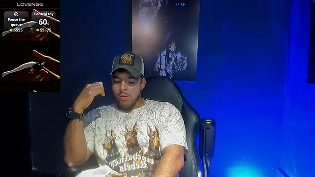 Snapshot of Big_furry_bear13 chatting on September 13, 2025, 10:37 am Big furry bear13 online show from September 13, 2025, 10:37 am