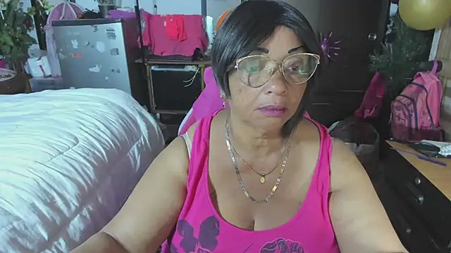 Snapshot of Mrs_mommy_ chatting on November 17, 2025, 4:11 pm Mrs mommy online show from November 17, 2025, 4:11 pm