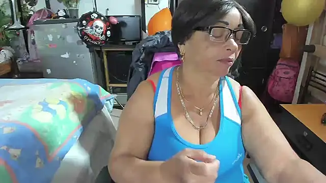 Snapshot of Mrs_mommy_ chatting on November 1, 2025, 1:12 am Mrs mommy online show from November 1, 2025, 1:12 am
