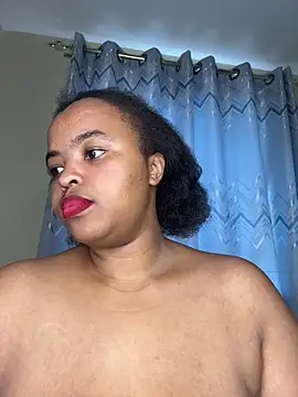 Linahlove online show from March 20, 2026, 10:49 am