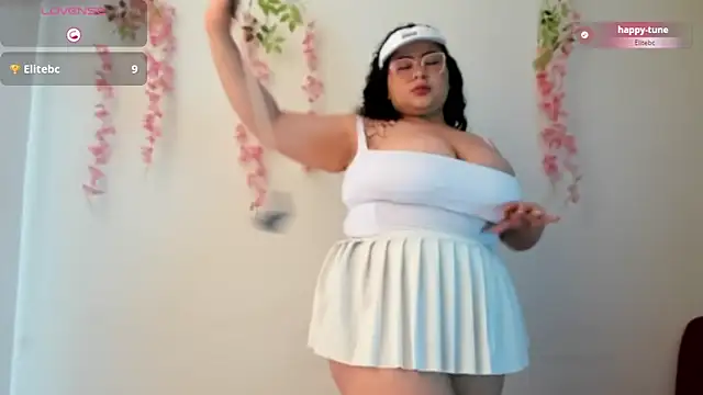 Snapshot of jessica_hot_28 chatting on September 13, 2025, 3:45 pm jessica hot 28 online show from September 13, 2025, 3:45 pm