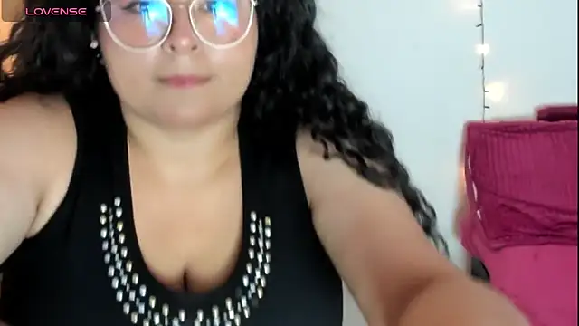 Snapshot of jessica_hot_28 chatting on September 17, 2025, 4:42 pm jessica hot 28 online show from September 17, 2025, 4:42 pm