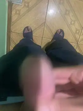 Snapshot of SOYMRX chatting on February 23, 2025, 6:07 am SOYMRX online show from February 23, 2025, 6:07 am