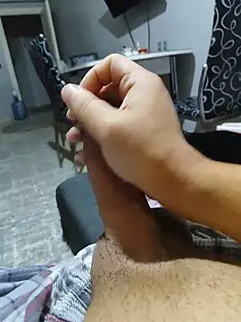 Snapshot of ertance40 chatting on January 11, 2026, 5:03 am ertance40 online show from January 11, 2026, 5:03 am