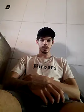 jaozinMg online show from November 5, 2025, 12:30 pm