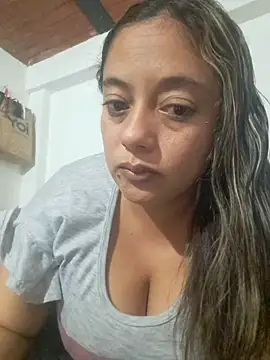 Snapshot of _MaripossaSexy_ chatting on February 10, 2026, 9:36 pm MaripossaSexy online show from February 10, 2026, 9:36 pm