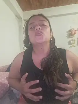 Snapshot of _MaripossaSexy_ chatting on April 25, 2026, 10:07 pm MaripossaSexy online show from April 25, 2026, 10:07 pm