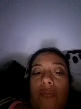 Snapshot of _MaripossaSexy_ chatting on December 4, 2024, 4:15 am MaripossaSexy online show from December 4, 2024, 4:15 am