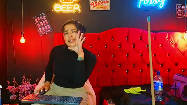 foxxy nasty online show from February 24, 2025, 4:36 pm