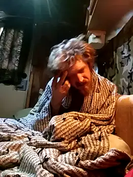 hothippie420 online show from November 13, 2025, 12:53 pm