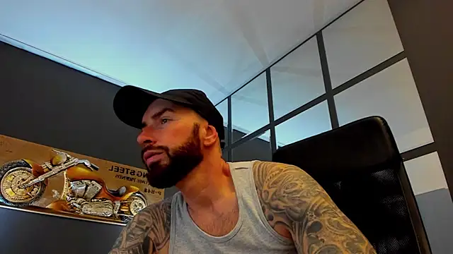 Snapshot of AronGrant chatting on March 20, 2026, 10:16 am AronGrant online show from March 20, 2026, 10:16 am