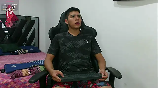 Snapshot of cutes_baby chatting on December 24, 2024, 8:33 am cutes baby online show from December 24, 2024, 8:33 am